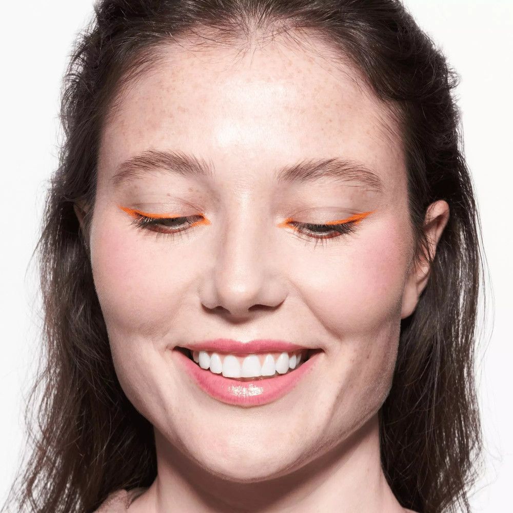 Catrice - Melt & Shine Saftiger Lippenbalsam