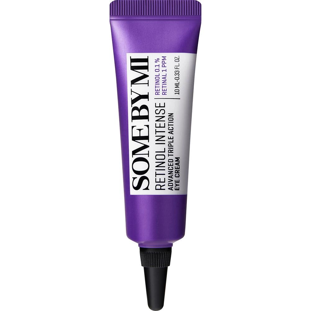 Lila Tube mit schwarzer Spitze. Aufschrift: SOME BY MI, Retinol Intense Advanced Triple Action Eye Cream, Retinol 0.1%, 10 ml.