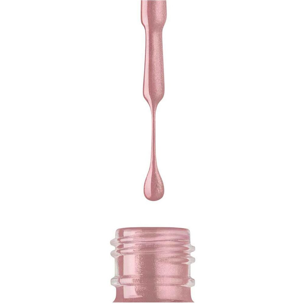 Nagellack-Tropfen. Rosa Farbton. Pinsel über einer Flasche. Flasche mit rosa Lack gefüllt.