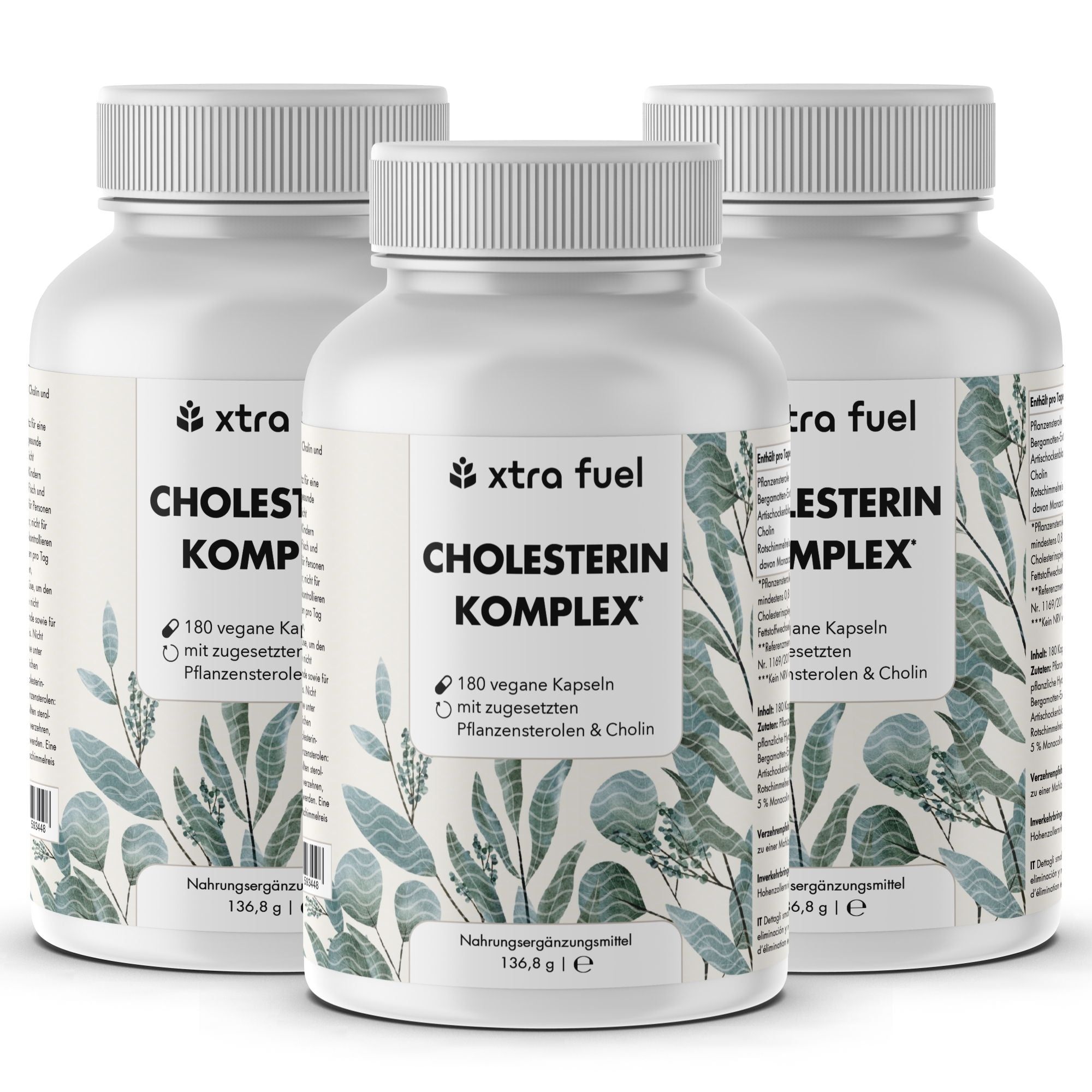 Drei weiße Flaschen mit Etiketten. Aufschrift: XTRA FUEL Cholesterin Komplex. 180 vegane Kapseln.