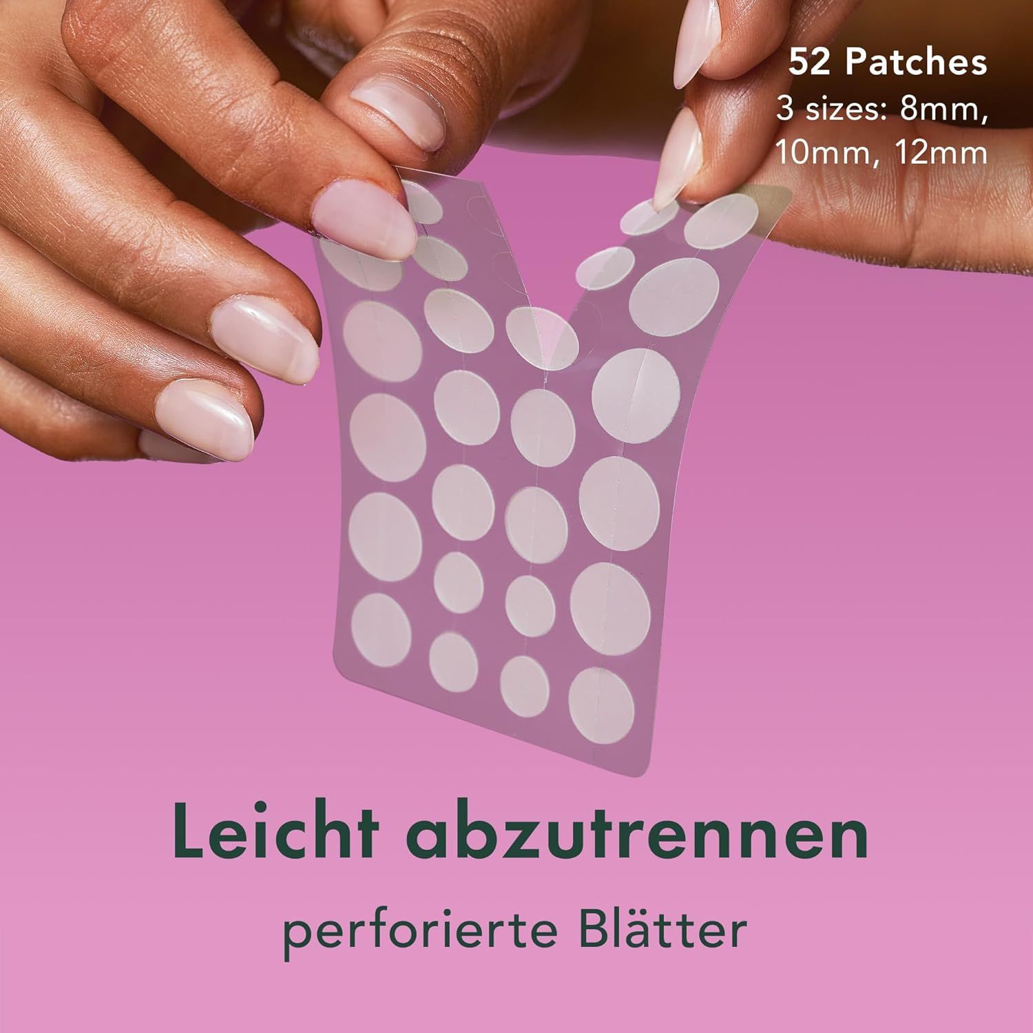 Blatt mit 52 runden Pflastern in drei Größen. Text: Leicht abzutrennen, perforierte Blätter. Hände halten das Blatt.