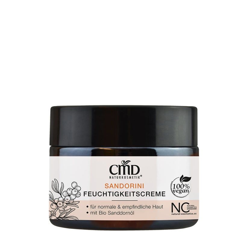 Creme-Tiegel mit schwarzem Deckel. Aufschrift: CMD Naturkosmetik, SANDORINI, Feuchtigkeitscréme. Vegan-Siegel. Für normale und empfindliche Haut.