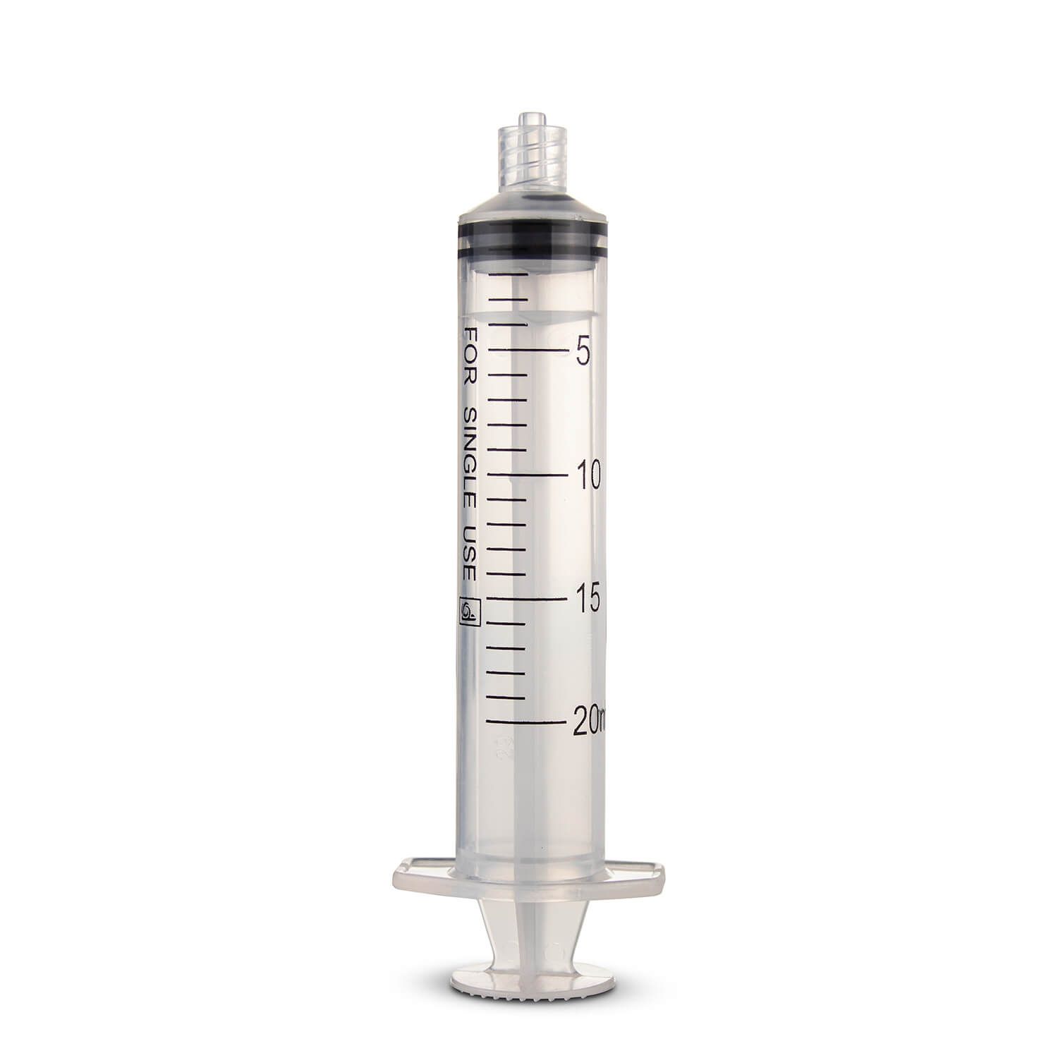 Transparente Einmalspritze mit schwarzem Kolben und Luer-Lock-Anschluss. Skala bis 20 ml. Aufschrift: FOR SINGLE USE.