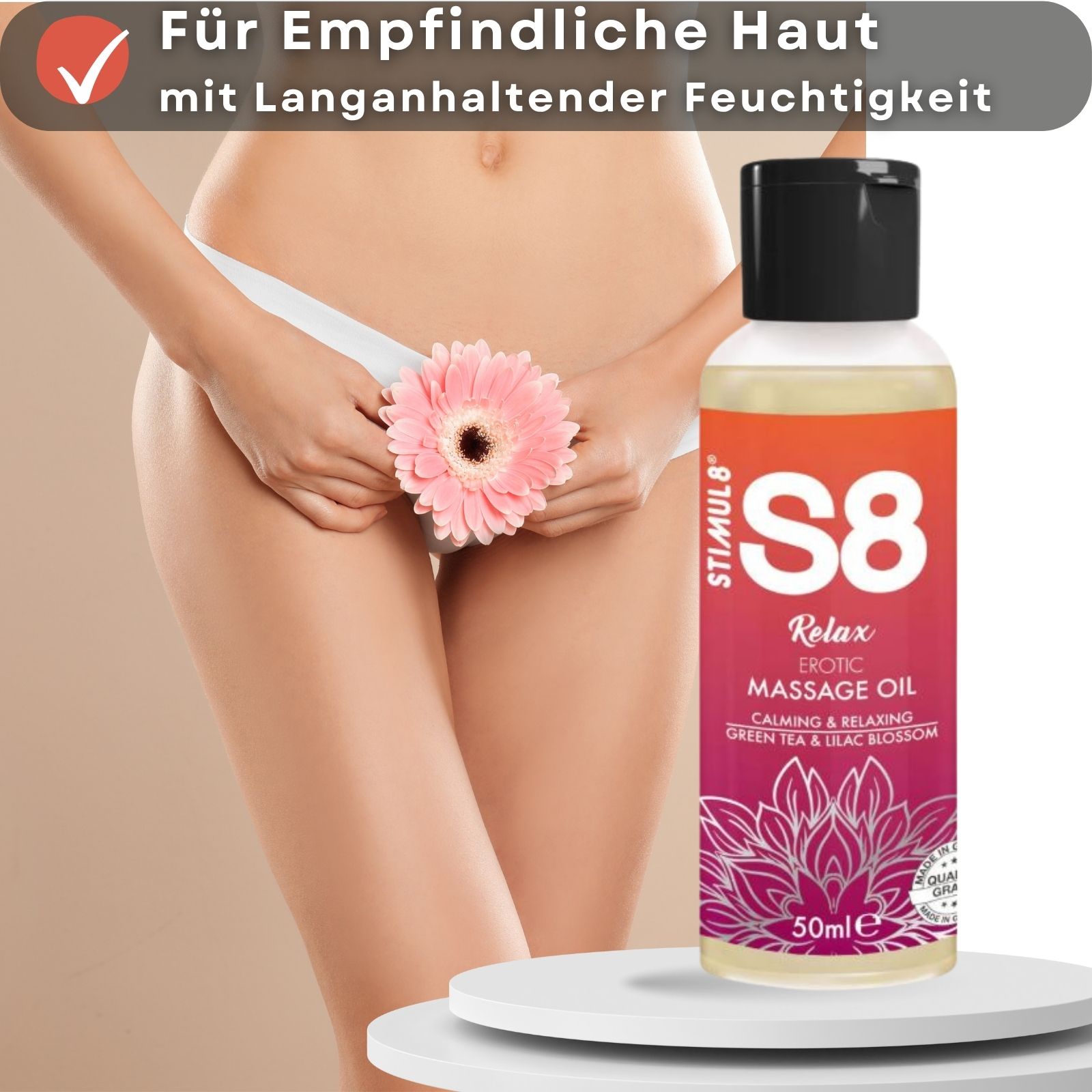Massageöl-Flasche, S8 Relax, neben einer Frau mit Blüte. 50ml. Für empfindliche Haut.