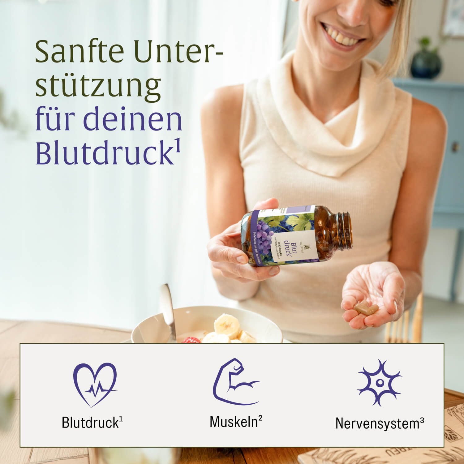 Frau hält NATURTREU Blutdruck OPC-Komplex Dose. Symbole: Herzschlag, Muskel, Nervensystem. Text: Sanfte Unterstützung für deinen Blutdruck.