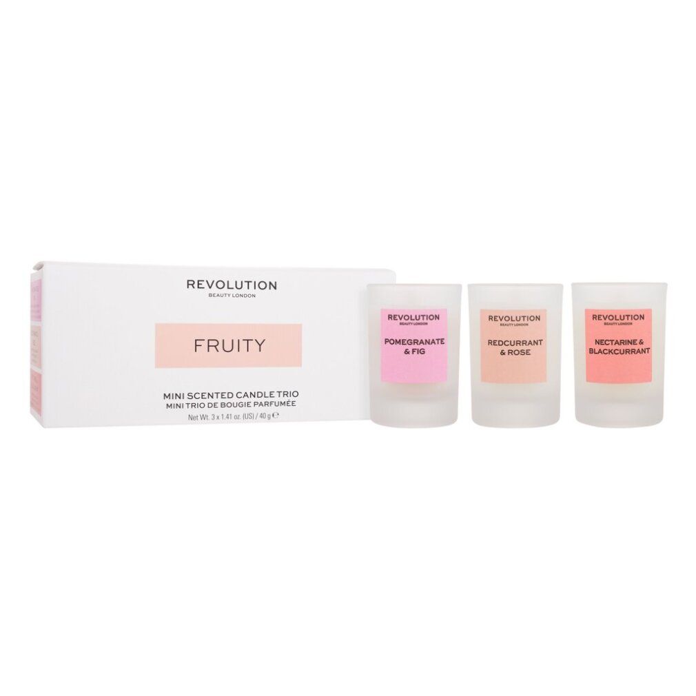 Geschenkset mit drei Mini-Duftkerzen. Weiße Verpackung mit Aufschrift FRUITY und Produktnamen. Kerzen mit Etiketten: Granatapfel & Feige, Johannisbeere & Rose, Nektarine & Brombeere.