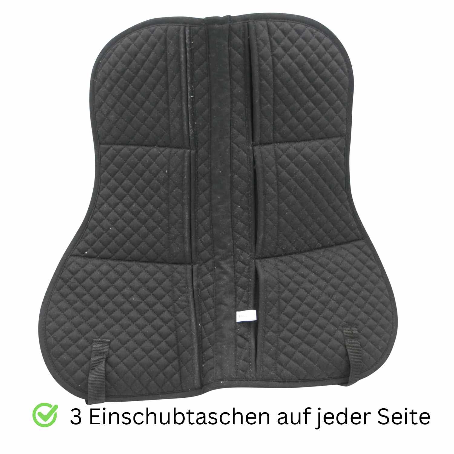 Schwarzes Sattelpad mit 3 Einschubtaschen. Text: 3 Einschubtaschen auf jeder Seite.