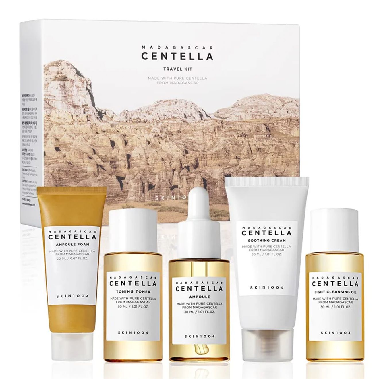 SKIN1004 Madagascar Centella Travel Kit mit fünf Produkten: Ampoule Foam, Light Cleansing Oil, Toning Toner, Ampoule und Soothing Cream.