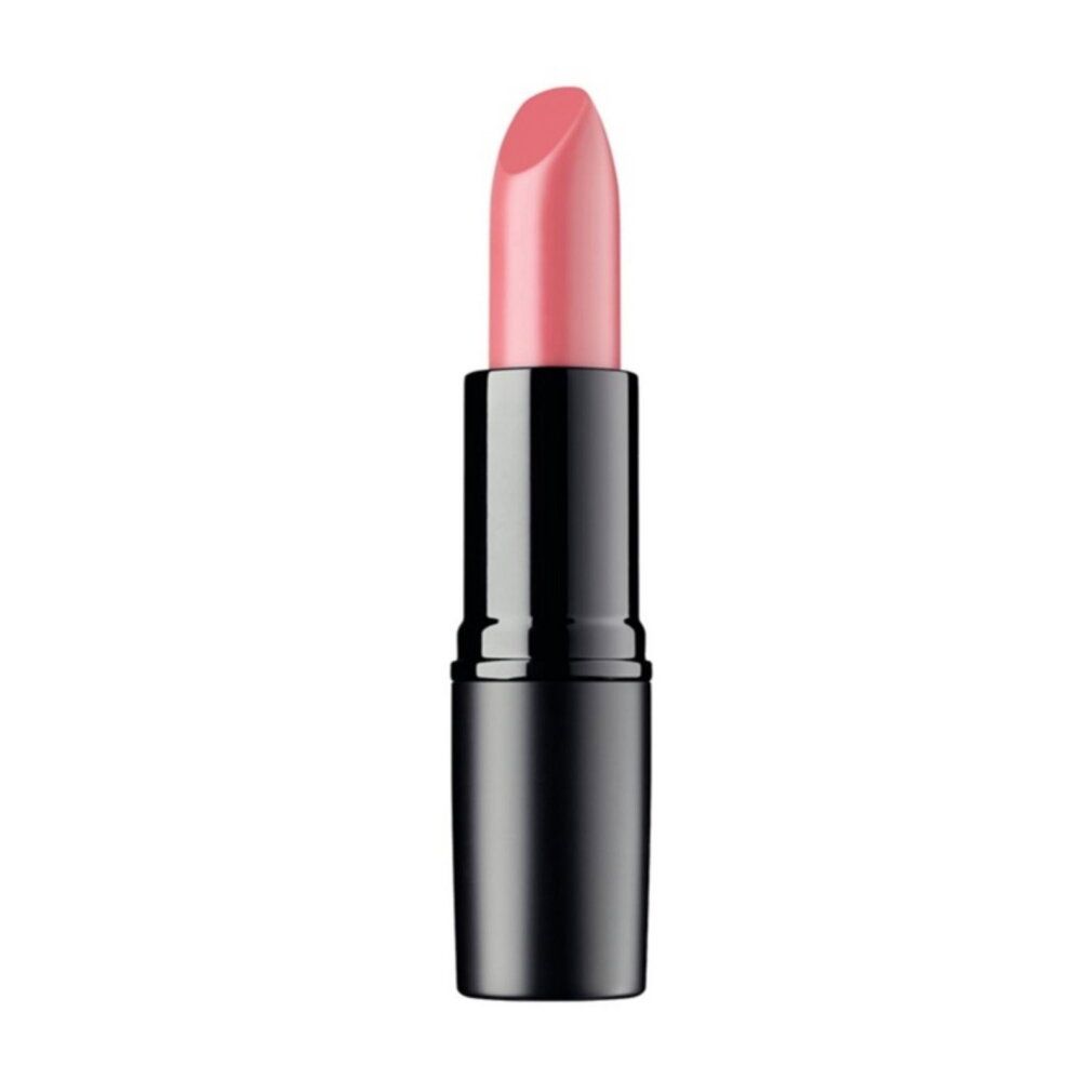 Ein rosafarbener Lippenstift in einem schwarzen Gehäuse.