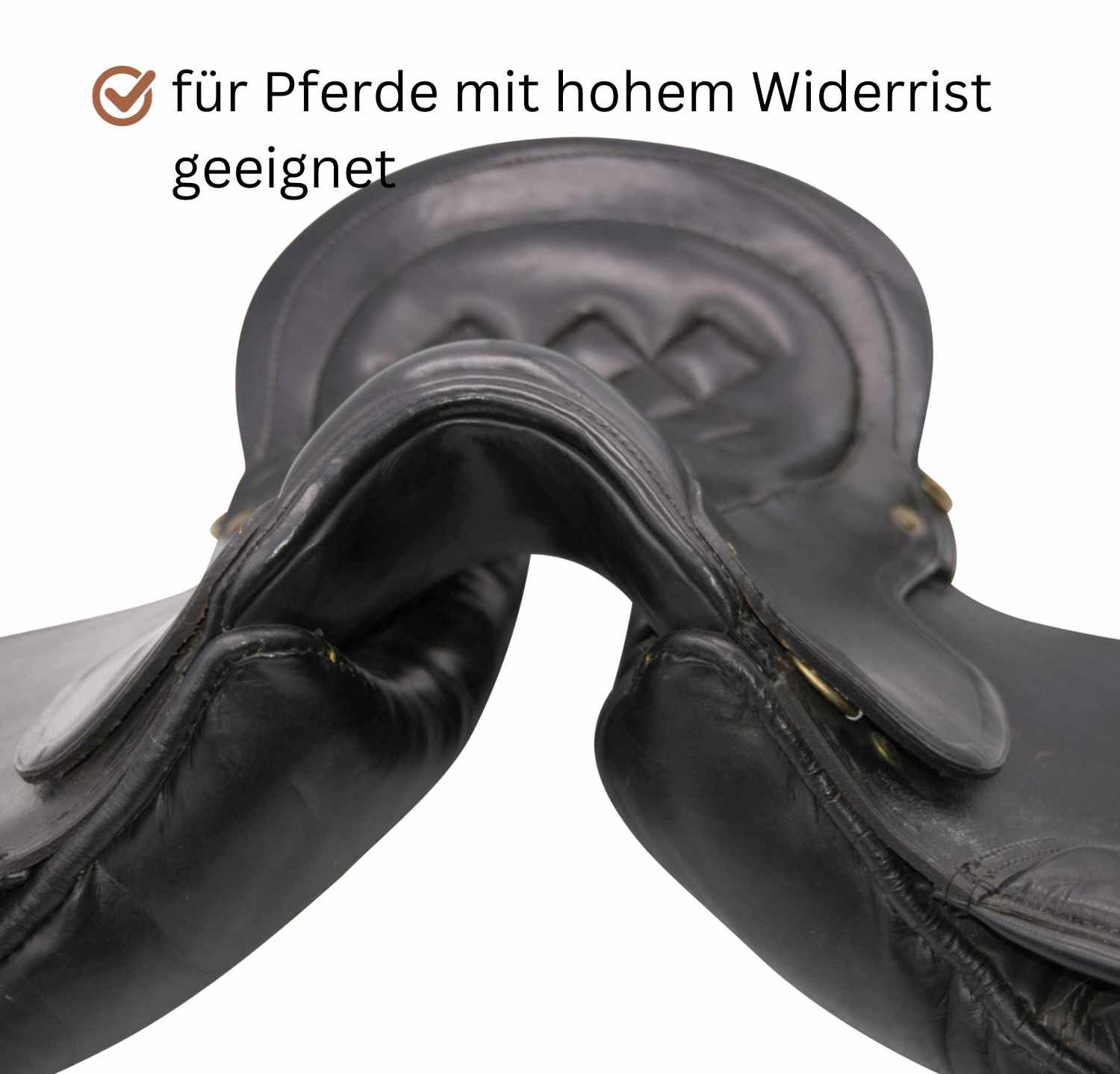 Schwarzer Leder-Wanderreitsattel. Für Pferde mit hohem Widerrist geeignet. Detailansicht des Sattels.