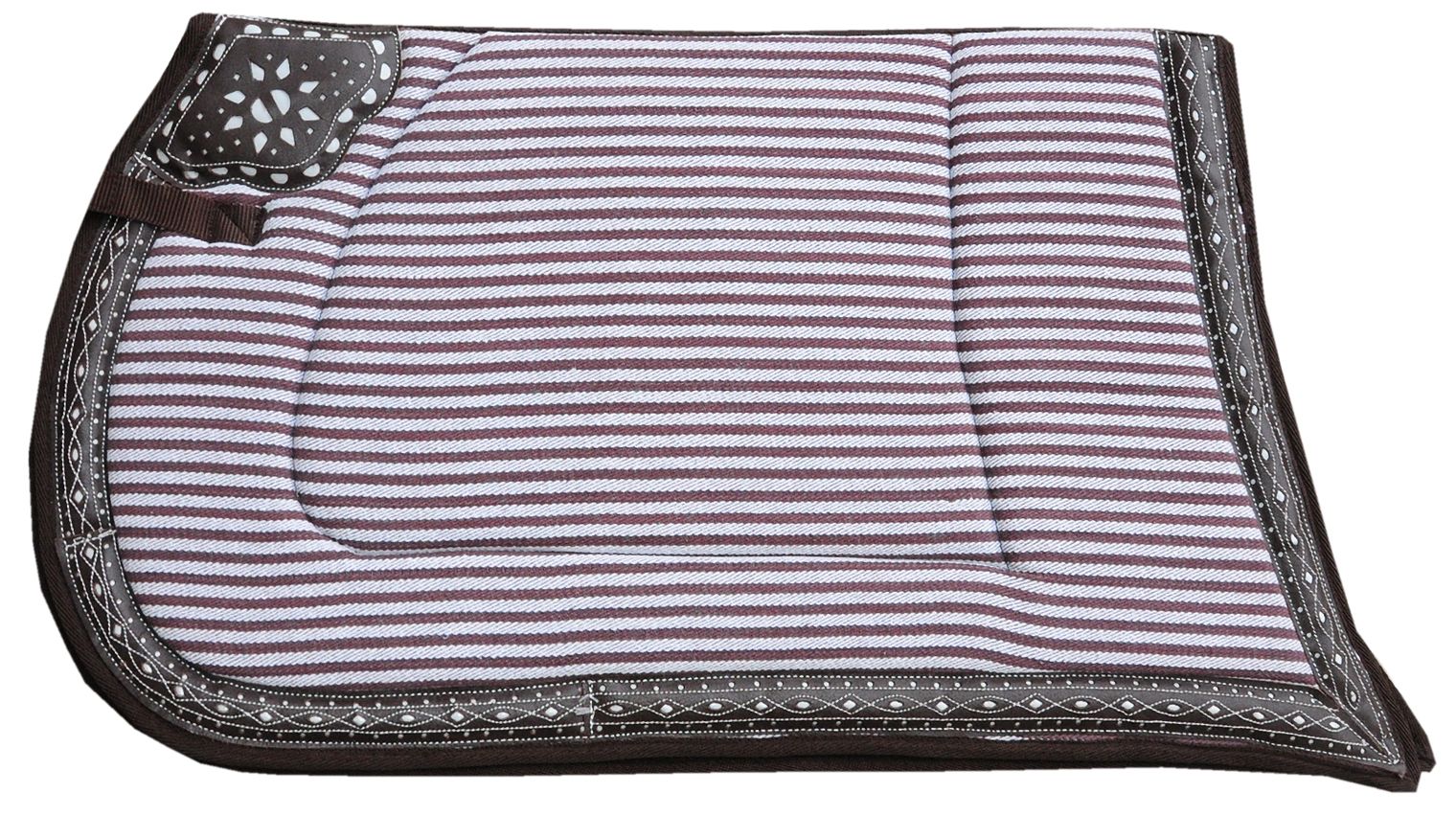 Schabracke mit braunen und weißen Streifen. Braune Einfassung und Zierleiste. Quadratische Form mit abgerundeten Ecken.