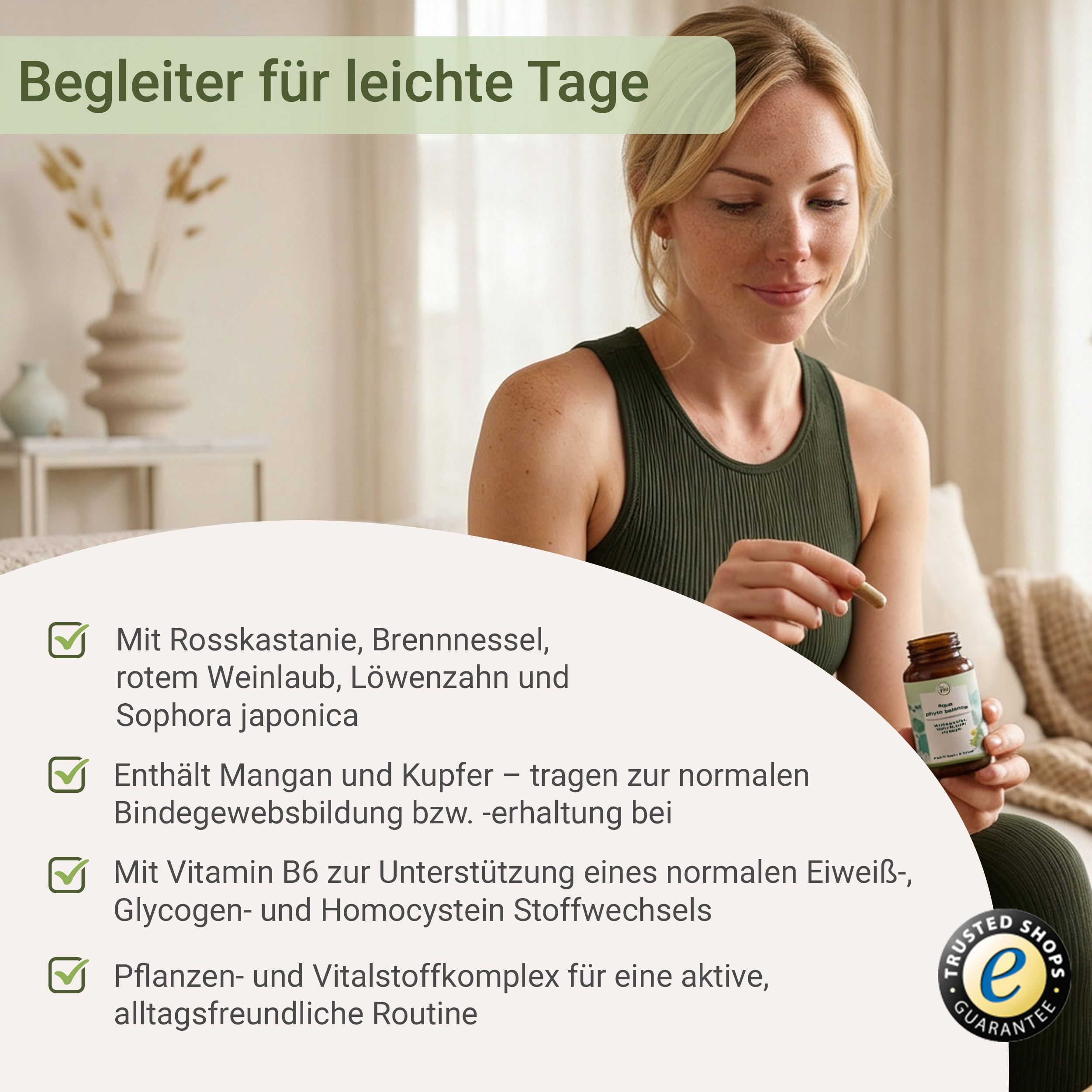 Frau hält eine Aqua Phyto Balance Kapsel, mit Liste der Inhaltsstoffe und Siegel.