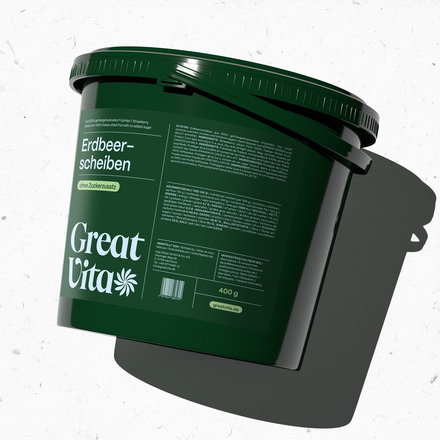 Grüner Eimer GreatVita Erdbeerscheiben. Text: Erdbeerscheiben ohne Zuckerzusatz. Logo GreatVita. 400g.