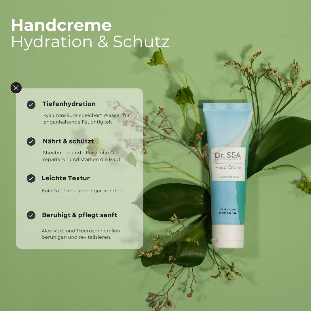 Handcreme-Tube mit Text. Text: Tiefenhydratation, nährt & schützt, leichte Textur, beruhigt & pflegt sanft. Grünem Hintergrund.