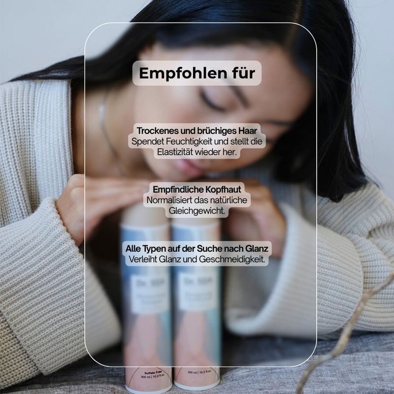 Zwei Shampoo-Flaschen. Text: Empfohlen für trockenes und brüchiges Haar, empfindliche Kopfhaut, alle Haartypen. Produktname sichtbar.