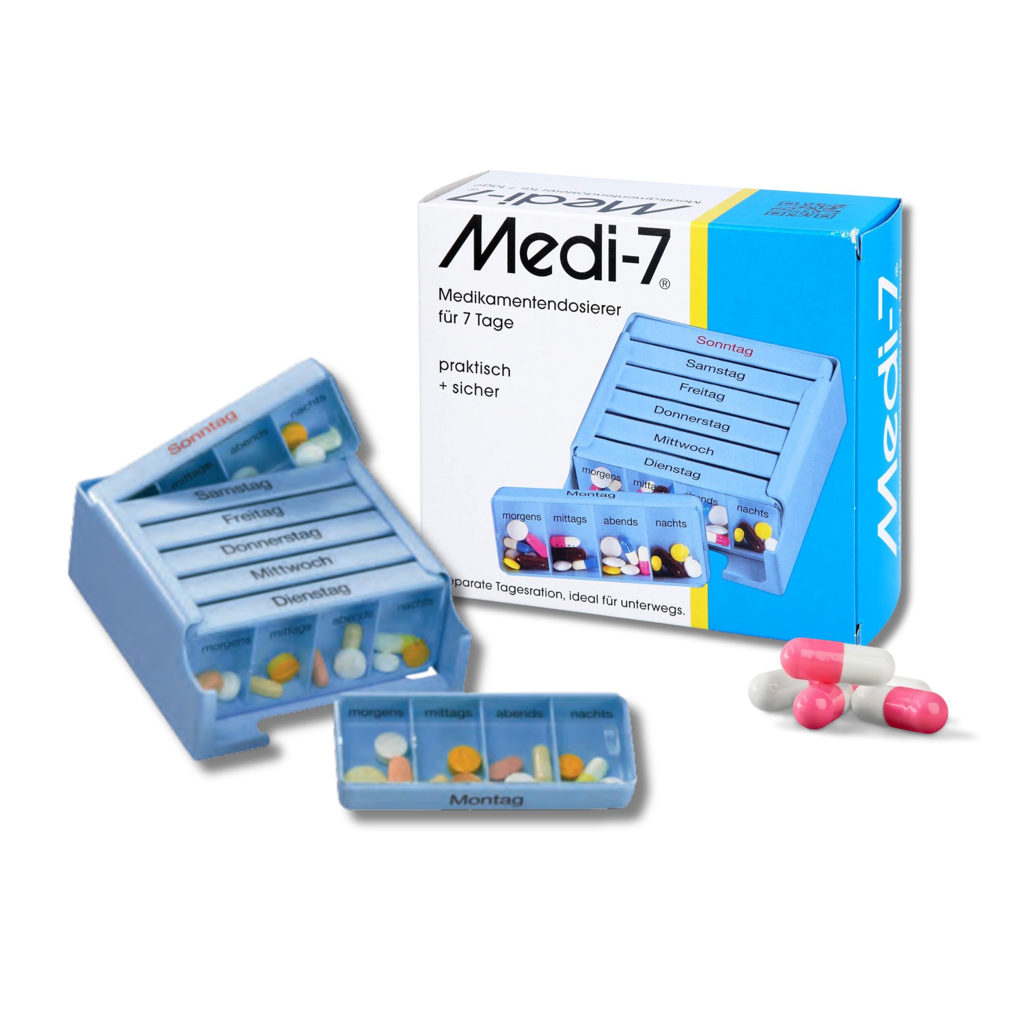 Medi-7 Medikamentendosierer. Blaue, rechteckige Box mit separaten Tagesfächern. Pillen sichtbar. Aufschrift: "Medi-7 Medikamentendosierer".