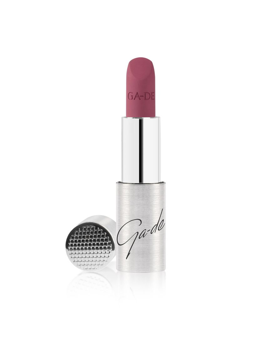 Ga-De Selfie Soft Matte Lipstick in silberner Hülse, mit offenem Deckel.