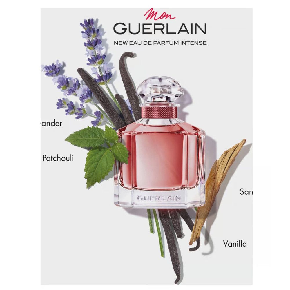 Rosa Parfümflasche mit Lavendel, Vanille, Patchouli und Sandelholz. Aufschrift Mon Guerlain und Eau de Parfum Intense.