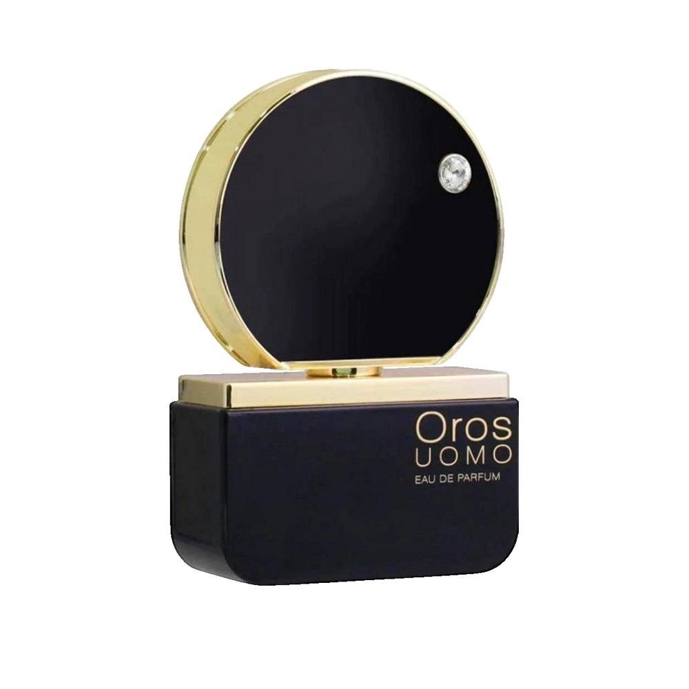 Schwarzer Flakon mit goldfarbenen Akzenten. Oben ein runder Deckel, darunter ein rechteckiger Körper. Aufschrift: Oros Uomo Eau de Parfum.