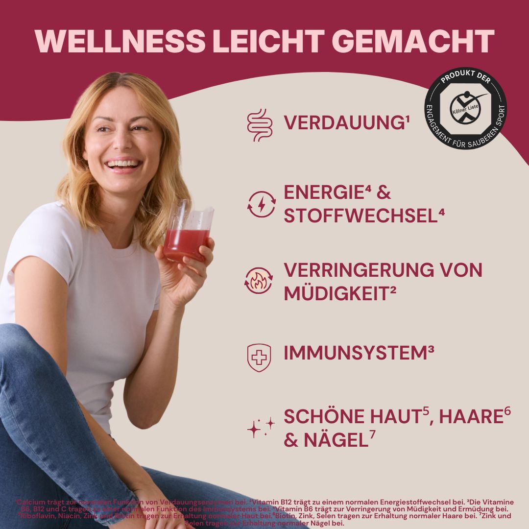 Frau trinkt ein Getränk aus einem Glas. Text: Verdauung, Energie, Stoffwechsel, Verringerung von Müdigkeit, Immunsystem, schöne Haut, Haare & Nägel.