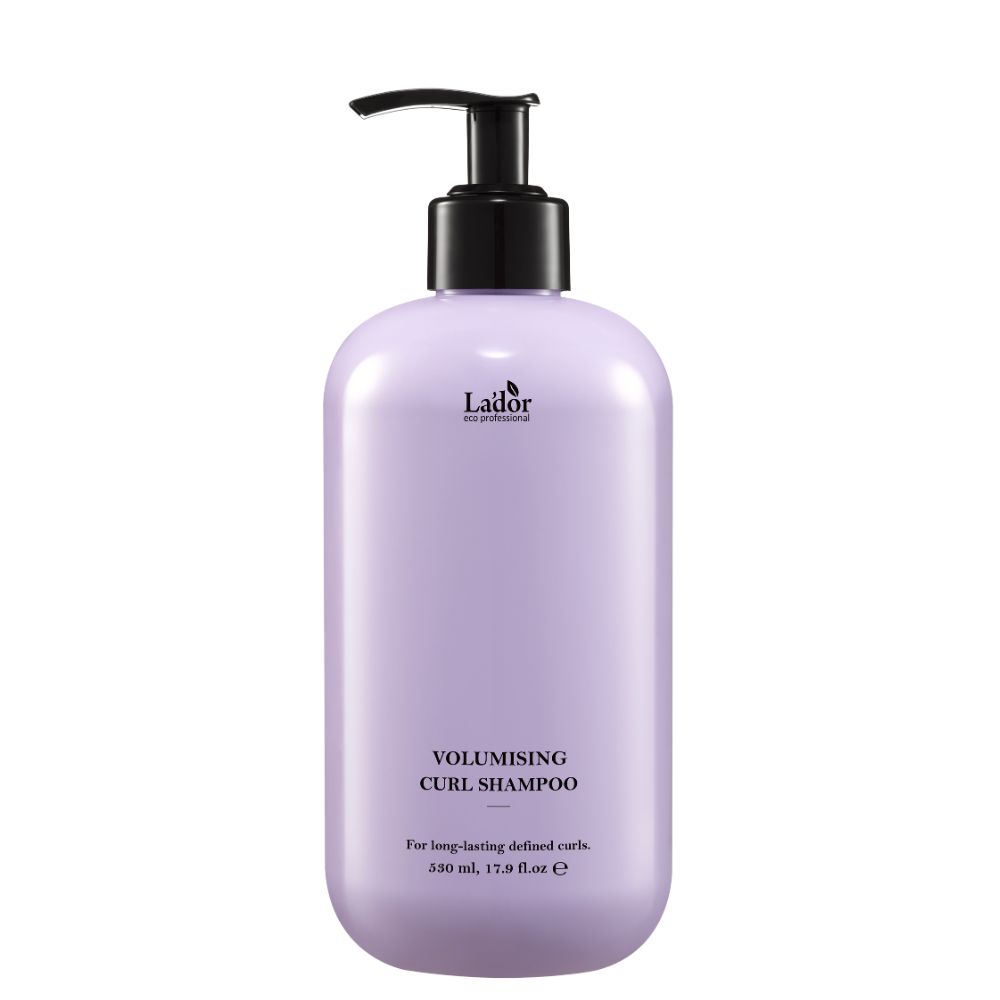 Lila Flasche mit schwarzem Pumpspender, Lador Volumising Curl Shampoo, 330 ml.