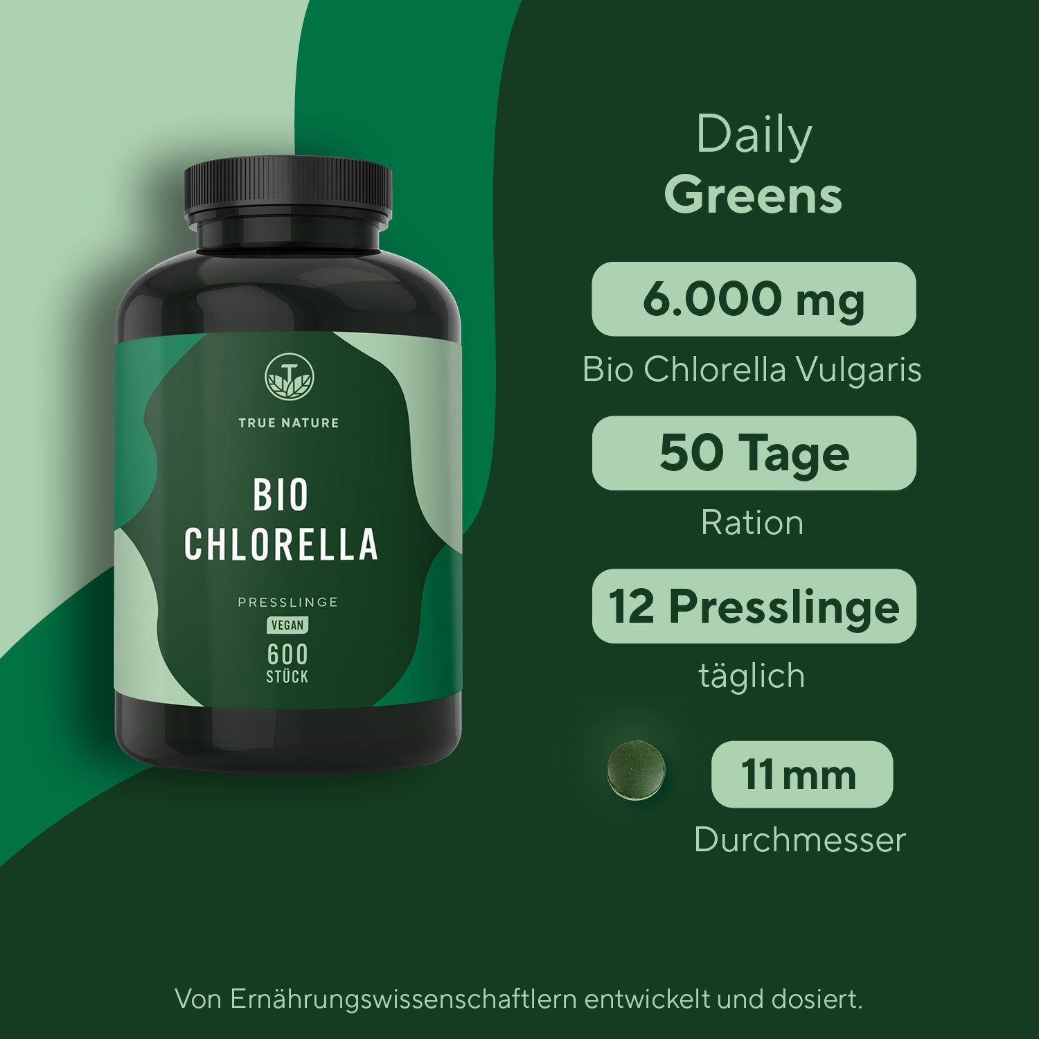 Braune Flasche mit grünen Etikett. Enthält Bio Chlorella Presslinge. Angaben zu Dosierung und Inhaltsstoffen.