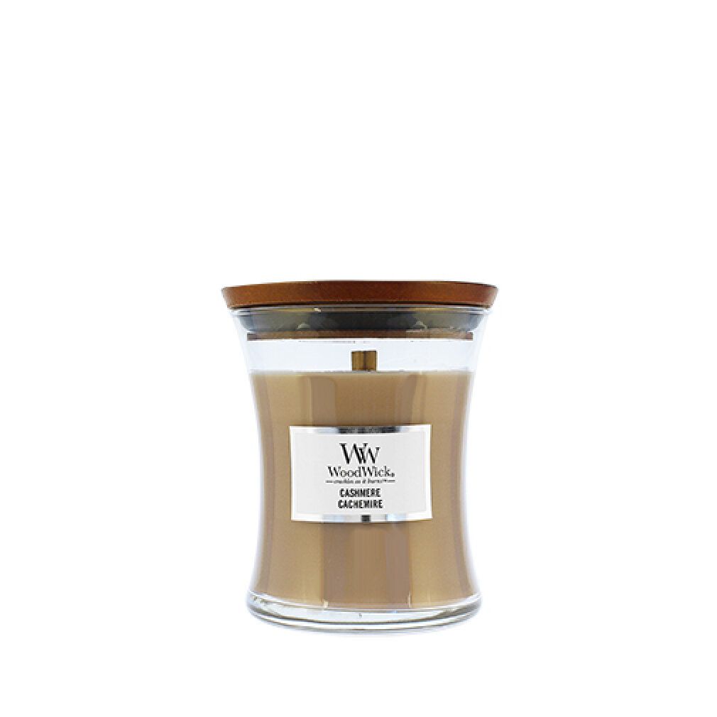 Kerze in Sanduhrform mit Holzdeckel. Etikett mit "WoodWick Cashmere". Beige Wachs in Glasbehälter.