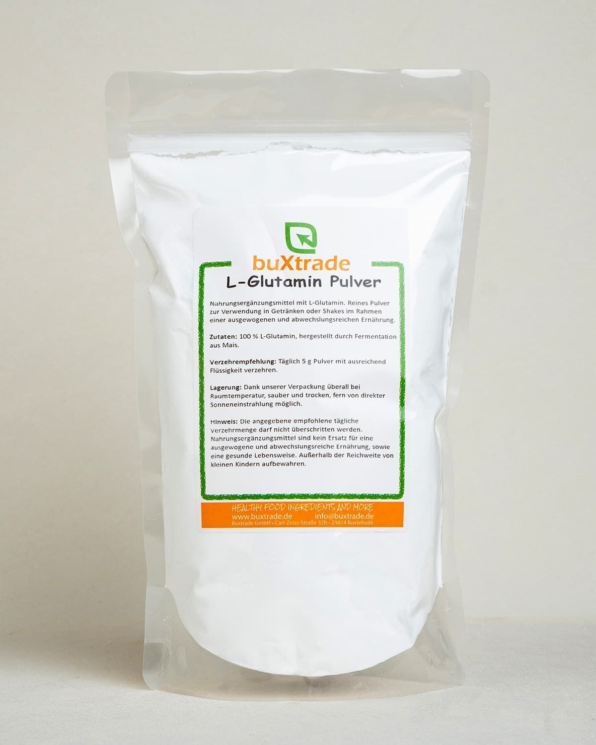 Buxtrade L-Glutamin Pulver in weißer Verpackung mit Produktinformationen.