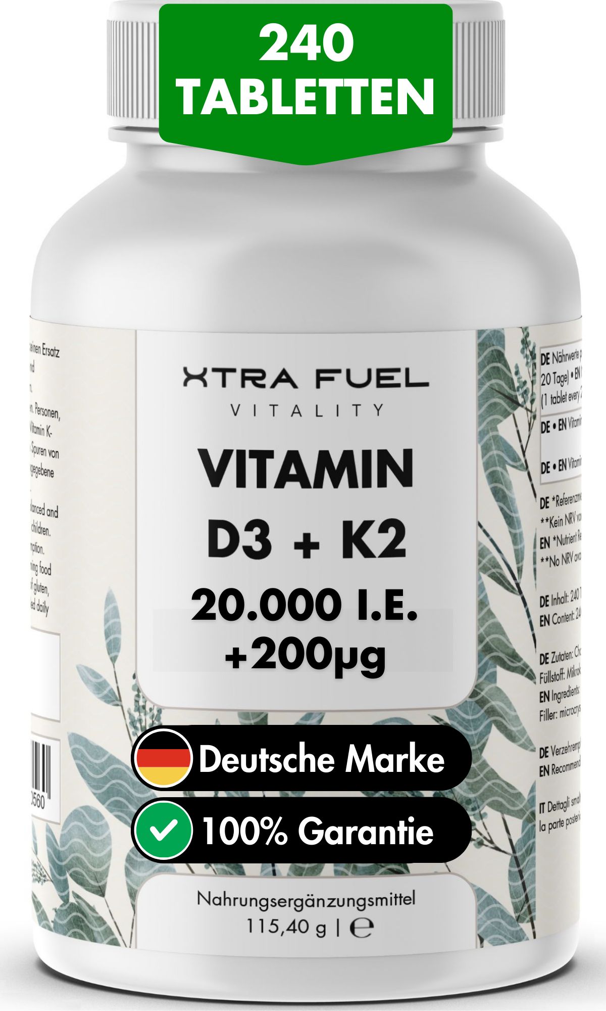 Weißes Fläschchen mit Vitamin D3 + K2 Tabletten. 240 Tabletten. Aufschrift: XTRA FUEL VITALITY, 20.000 I.E. + 200 mcg.