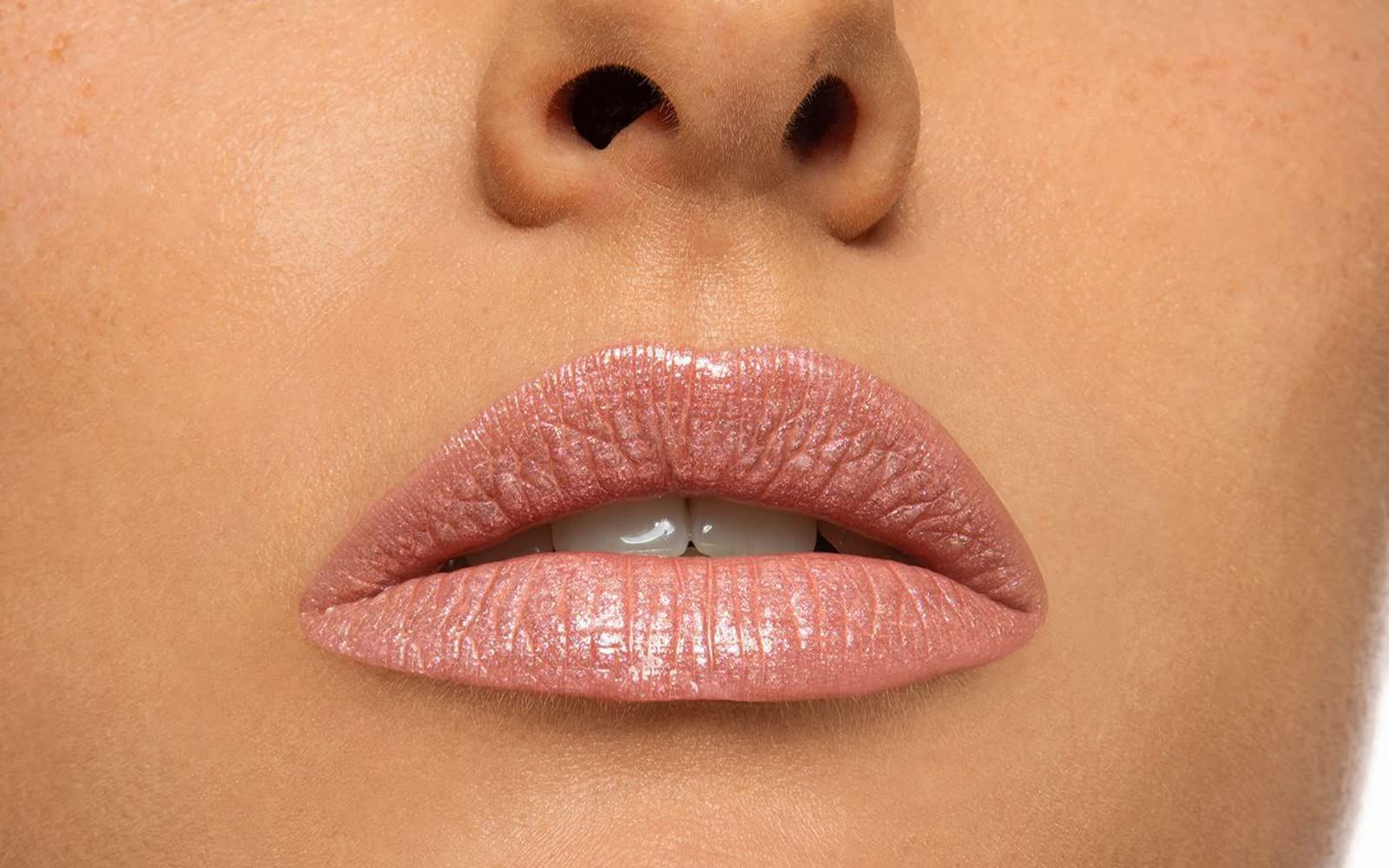 Pupa Miss Starlight Rossetto ultra brillante N.700 Charming Charlotte