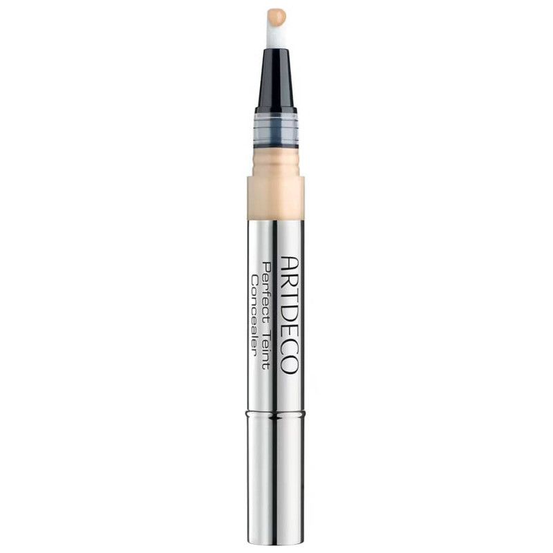 ARTDECO Instant Skin Perfector in heller Verpackung mit Produktprobe.
