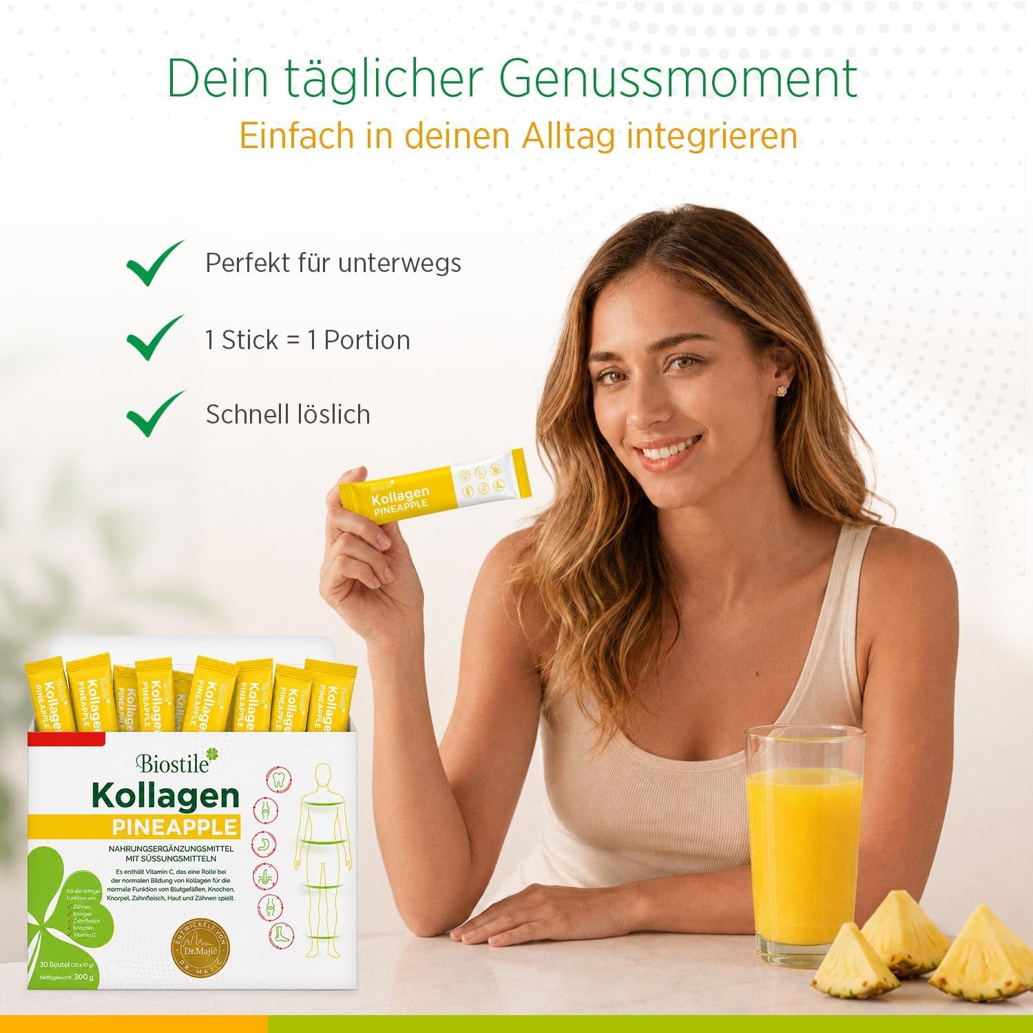 Frau hält Beutel von Biostile Collagen Pineapple, neben Packung, Glas und Ananas.
