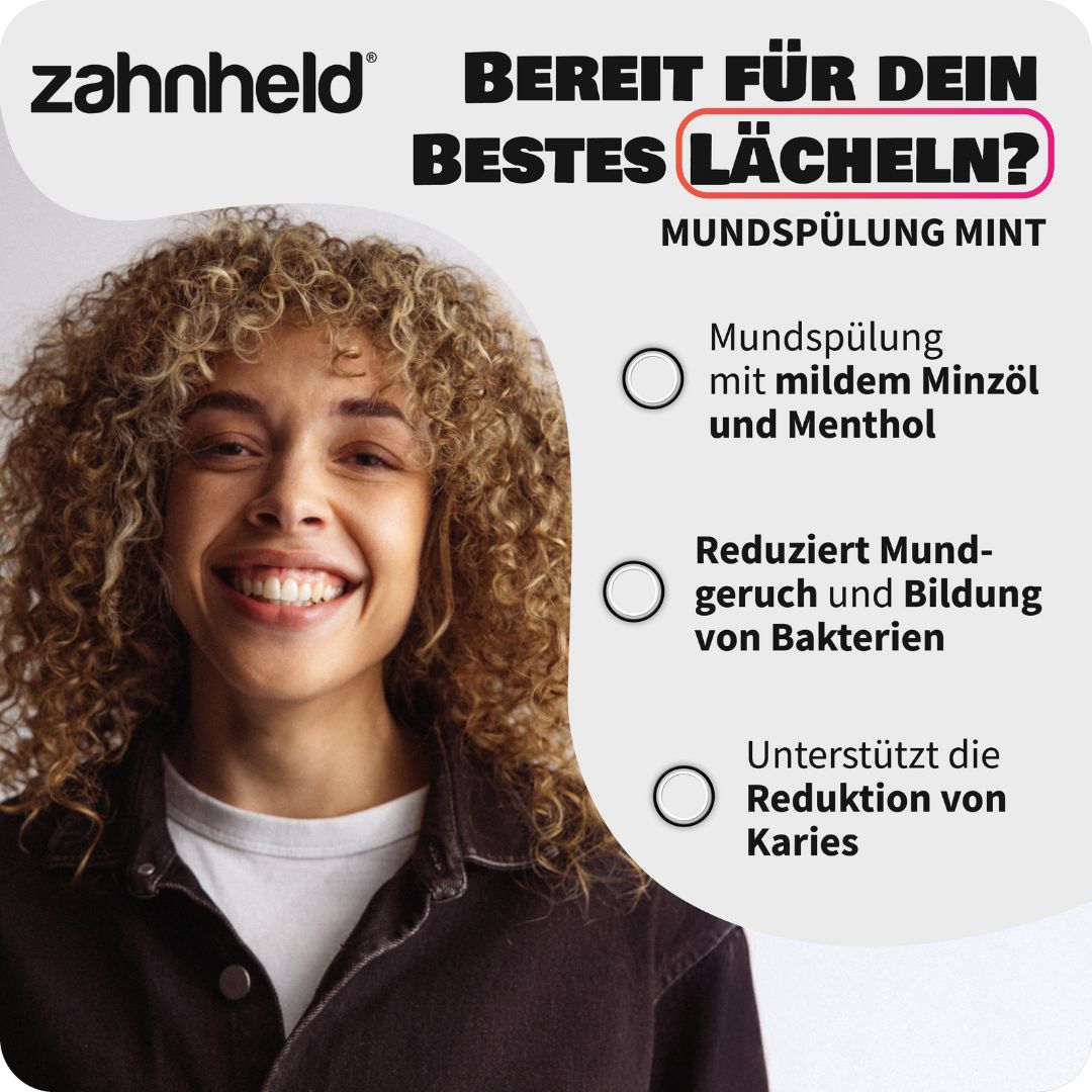 Frau mit strahlendem Lächeln, Zahnheld Mundspülung Mint wird beworben.