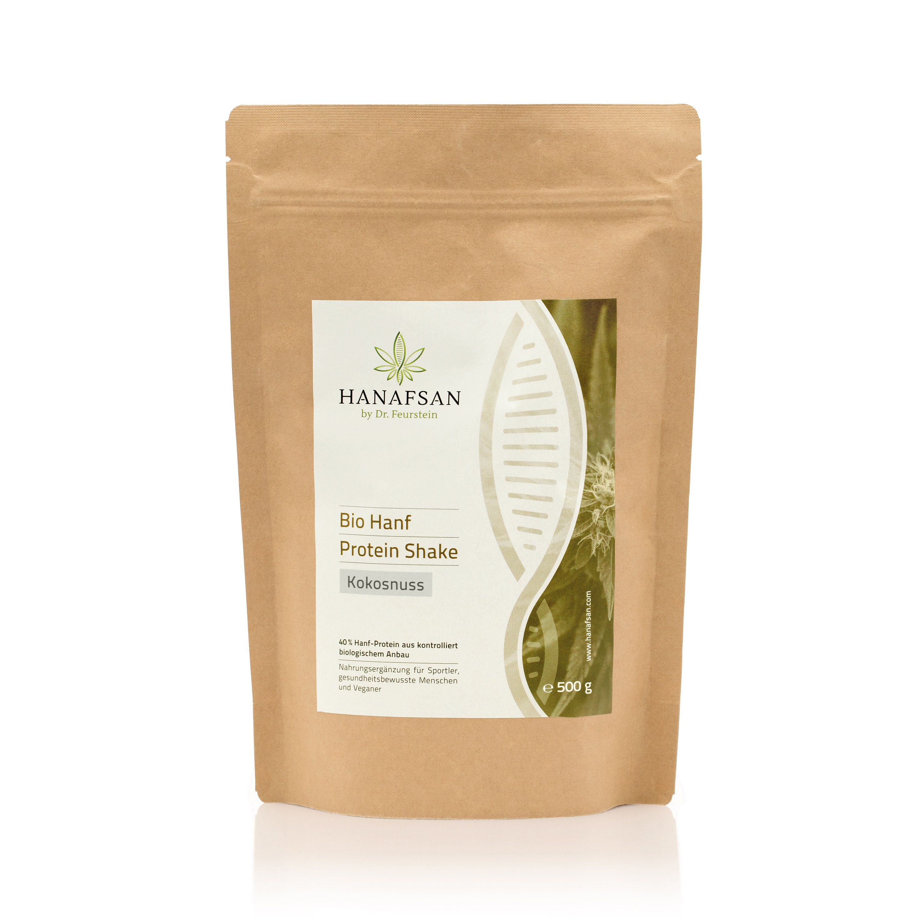 Braune Tüte mit weißem Etikett. Aufschrift: Bio Hanfprotein Shake Kokosnuss. Marke: Hanafasan.