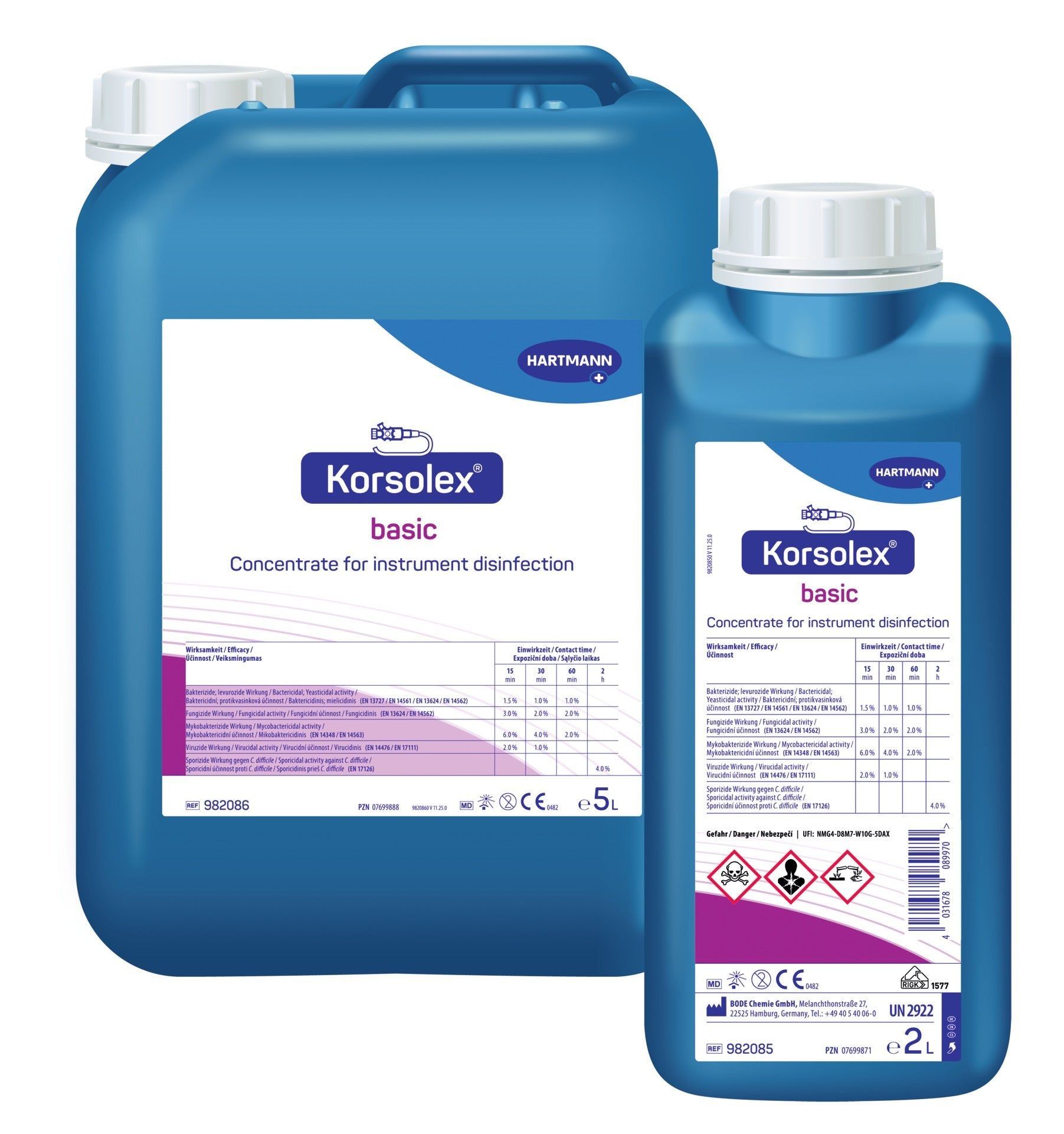 Zwei blaue Behälter mit Hartmann Korsolex® basic Instrumentendesinfektion Konzentrat. Ein 5L Kanister und eine 2L Flasche.