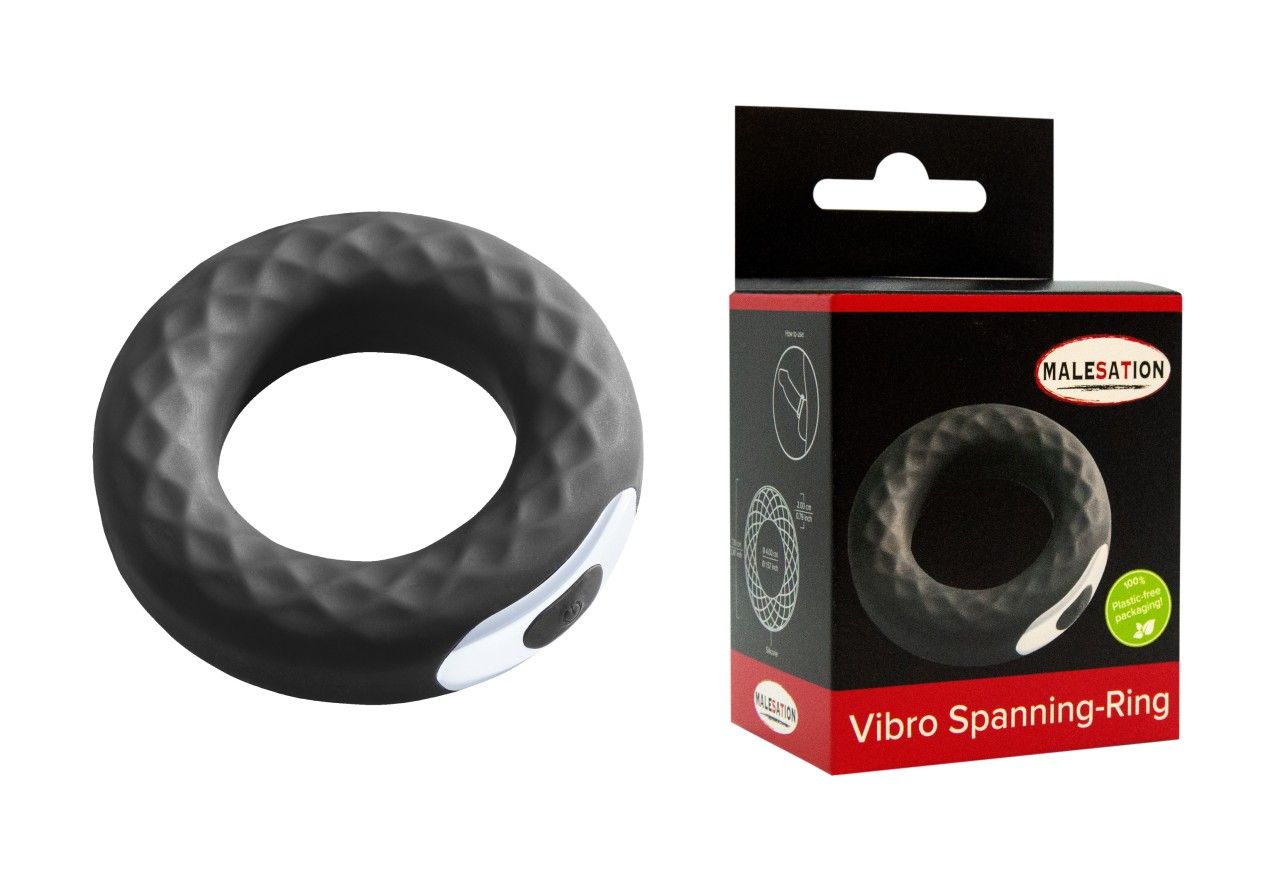 Schwarzer Ring neben einer Produktverpackung. Auf der Verpackung steht 'MALESATION Vibro Spanning-Ring'.