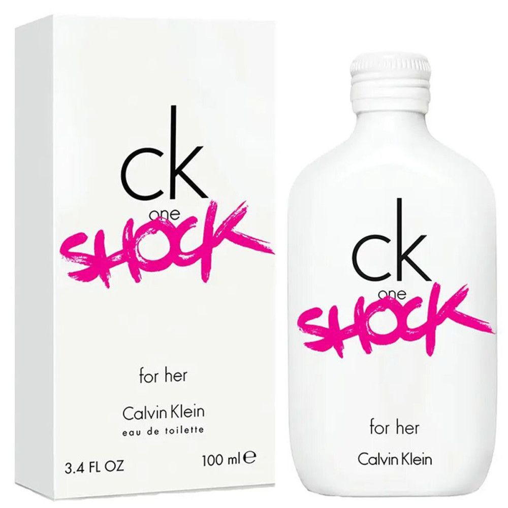 Weißes Parfümflakon und -verpackung. Aufschrift: ck one shock for her. 3.4 FL OZ, 100 ml.