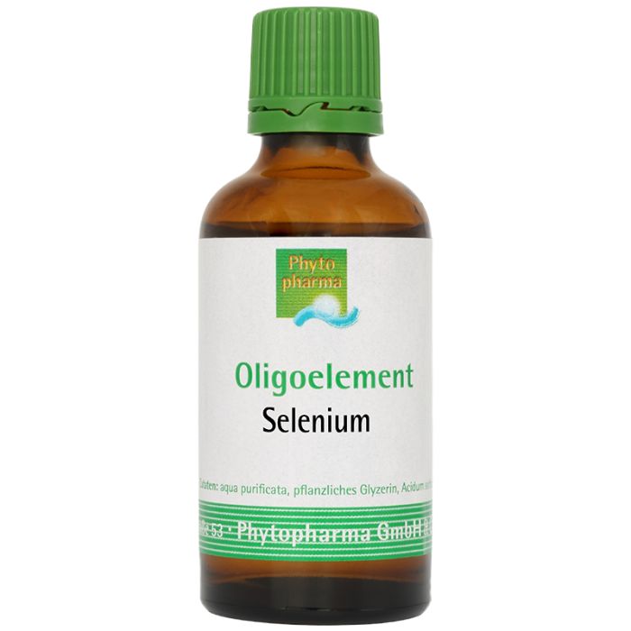 Braune Glasflasche mit grünem Verschluss. Etikett mit "Oligoelement Selenium" und Logo. Hersteller: Phytopharma GmbH.