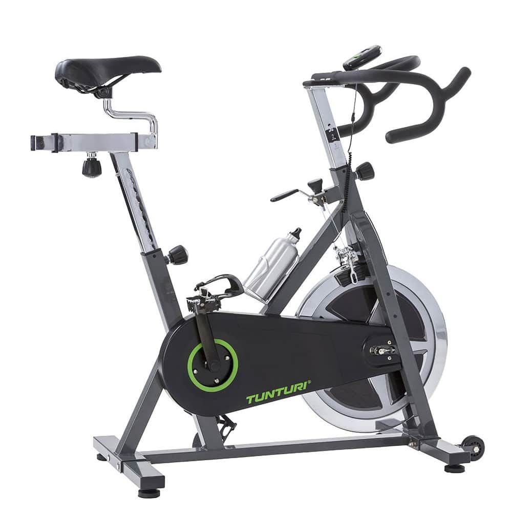 Indoor Cycle mit Sattel, Lenker, Pedalen und Trinkflaschenhalter. Das Tunturi-Logo ist auf der Abdeckung zu sehen.