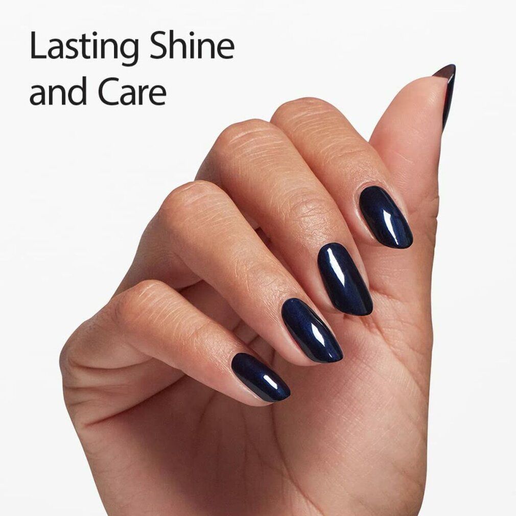 Hand mit lackierten Nägeln in Dunkelblau. Text: Lasting Shine and Care.