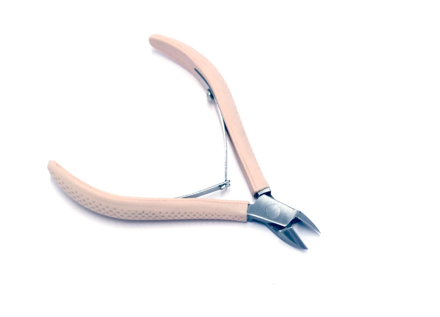 Nagelzange mit Soft-Grip-Griffen. Beige Griffe, silberfarbene Schneide. Auf weißem Hintergrund.