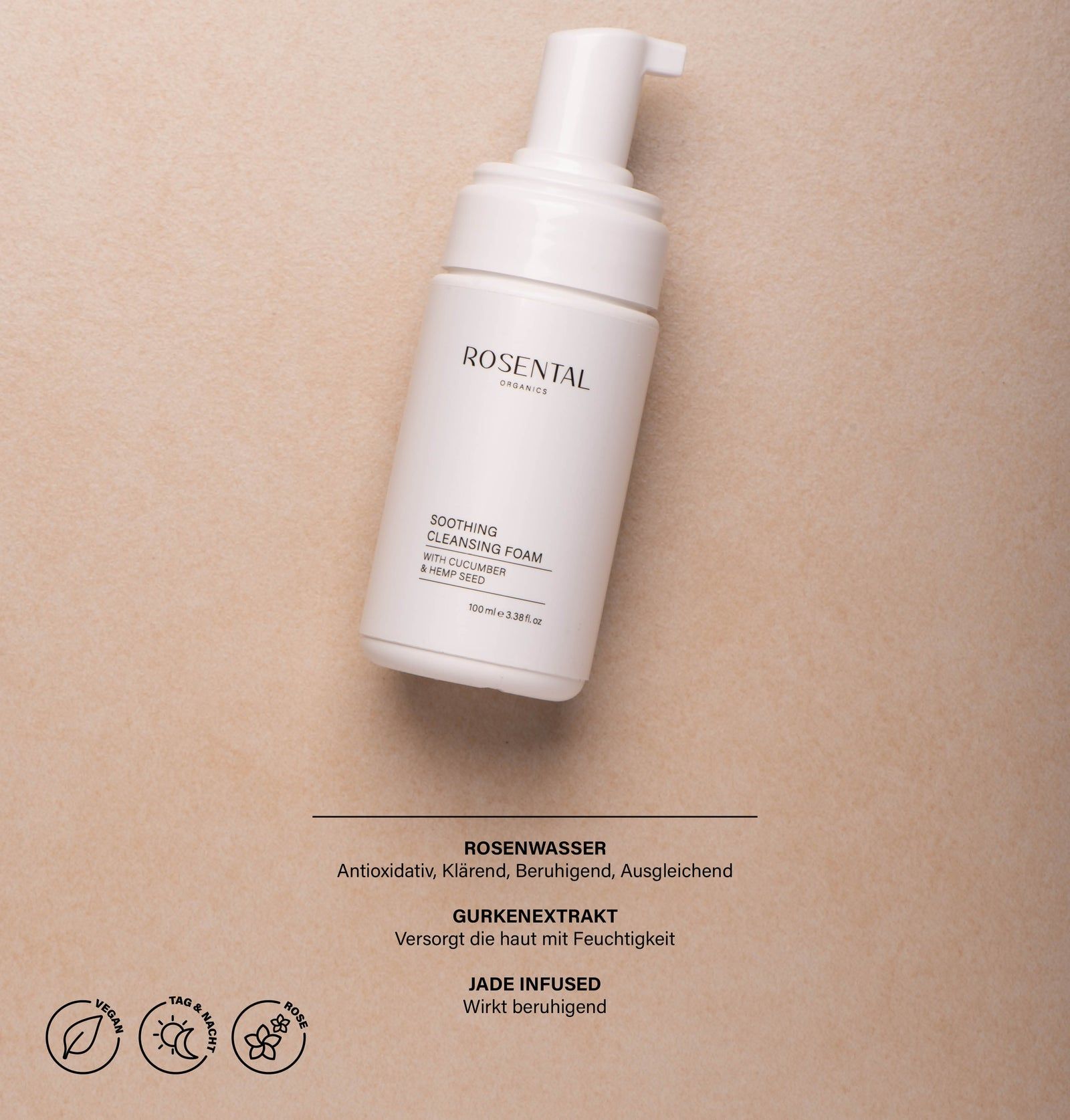 Weiße Flasche Rosental Organics Soothing Cleansing Foam. Text auf der Flasche. Zusätzliche Produktinformationen.