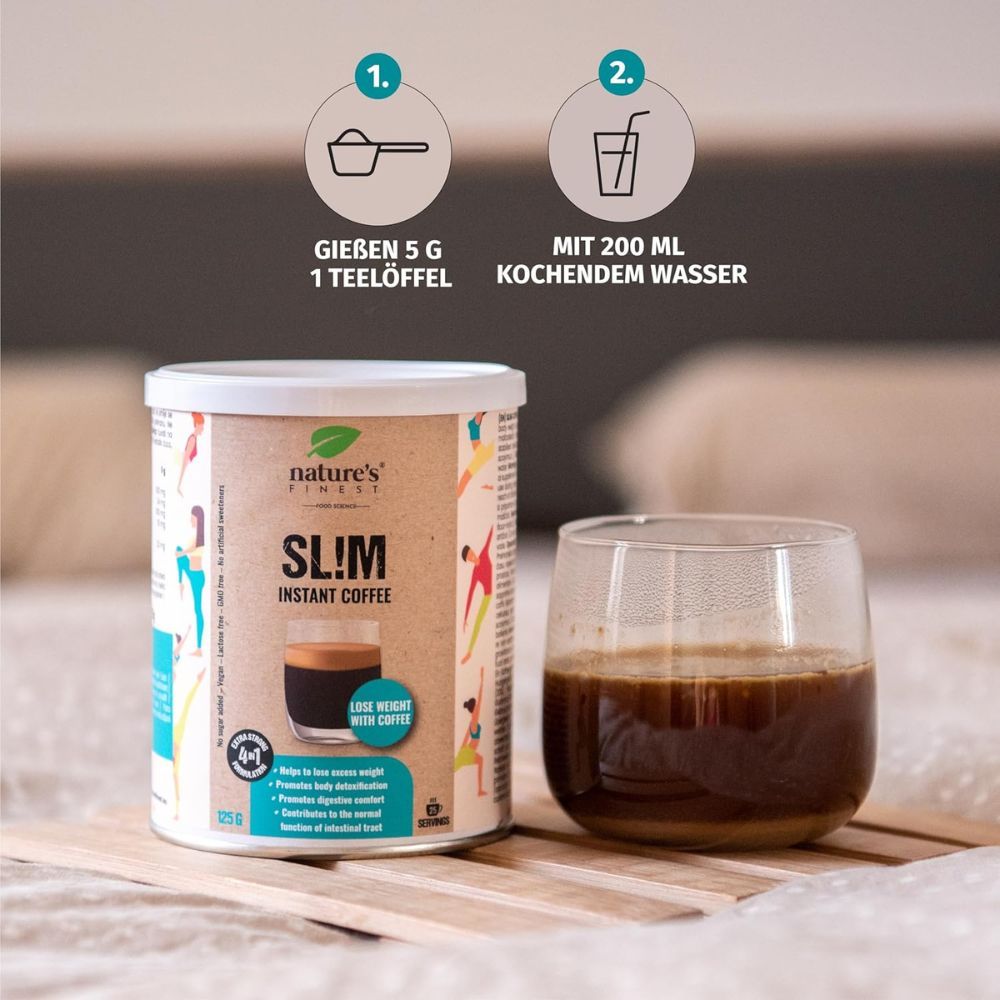 Dose Nature's Finest Slim Instant Coffee und Glas Kaffee. Zubereitung: 5g Pulver mit 200ml heißem Wasser. Aufschrift: Lose Weight With Coffee.