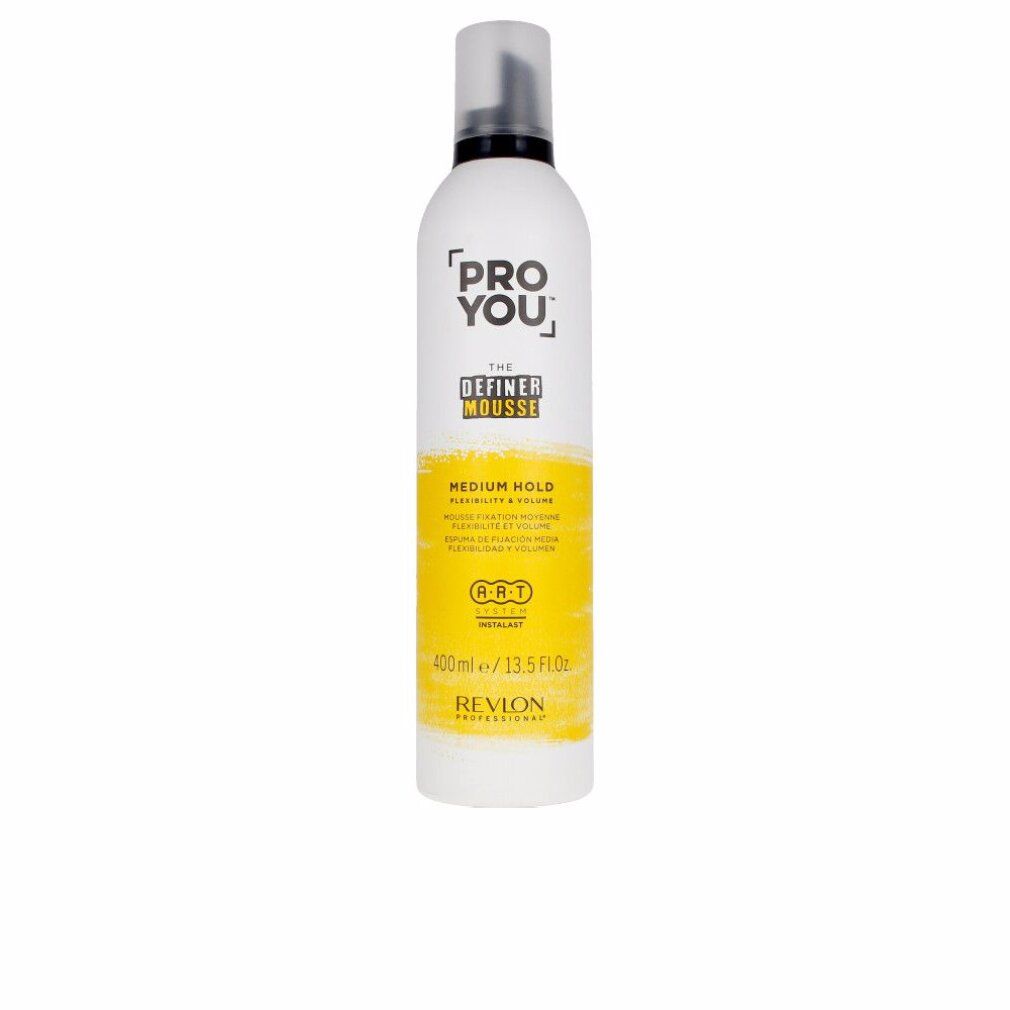 Weiß-gelbe Flasche mit schwarzem Deckel. Aufschrift: PRO YOU THE DEFINER MOUSSE MEDIUM HOLD. Volumen: 400ml/13.5 fl oz.
