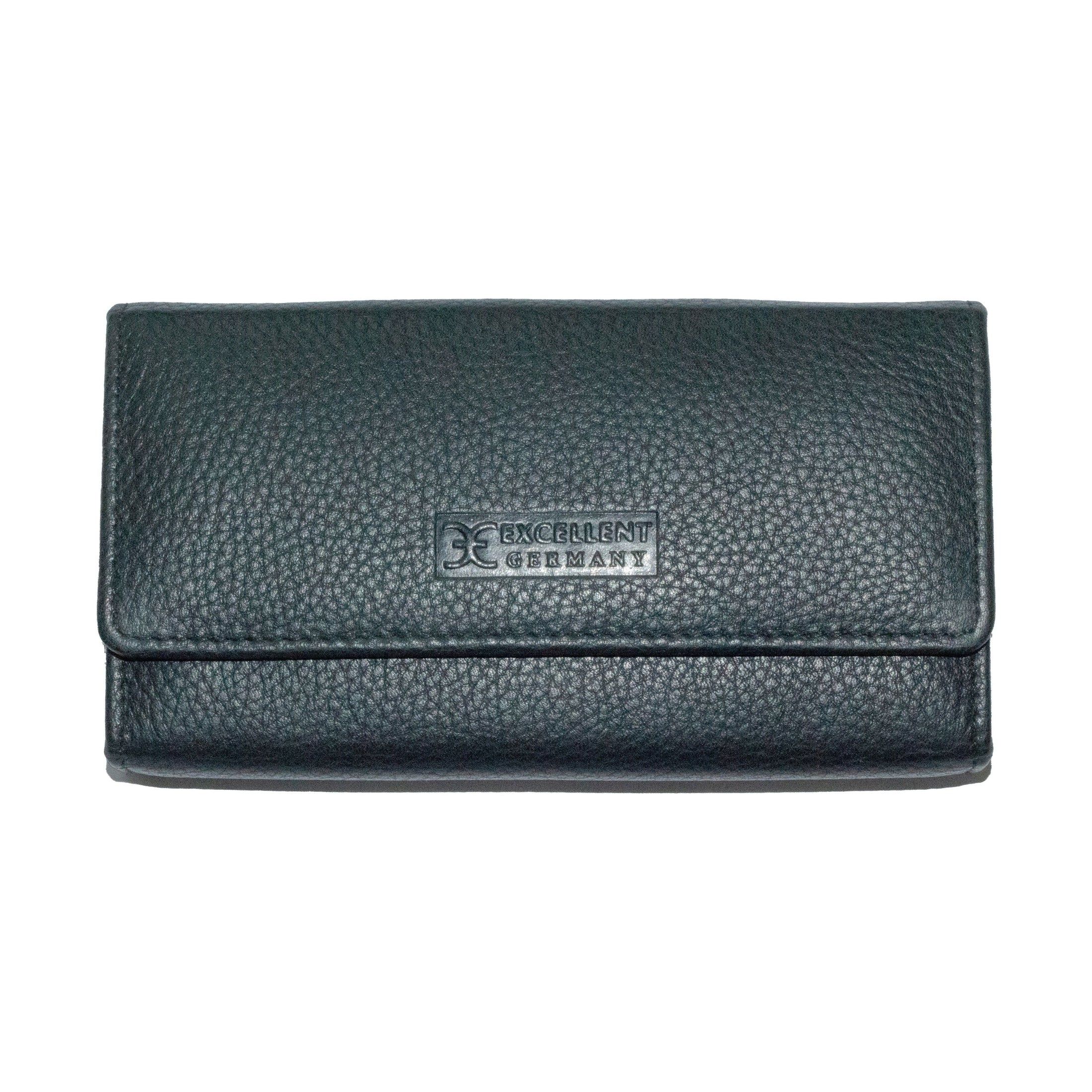 Geschlossenes schwarzes Etui mit geprägtem Logo: Excellent Germany. Klappverschluss.