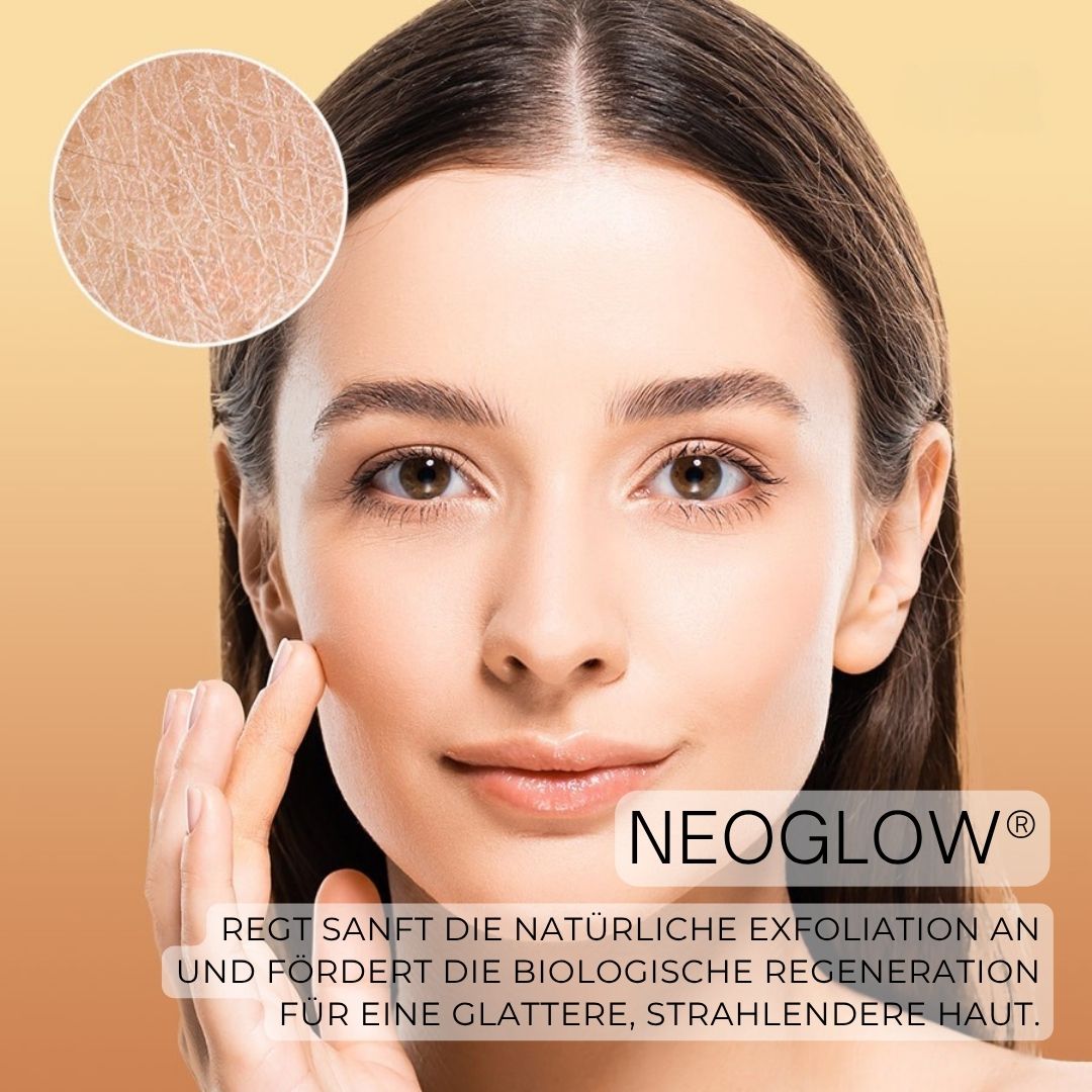 Frau berührt ihr Gesicht. Text: Neoglow. Regt sanft die natürliche Exfoliation an. Für glattere, strahlendere Haut.