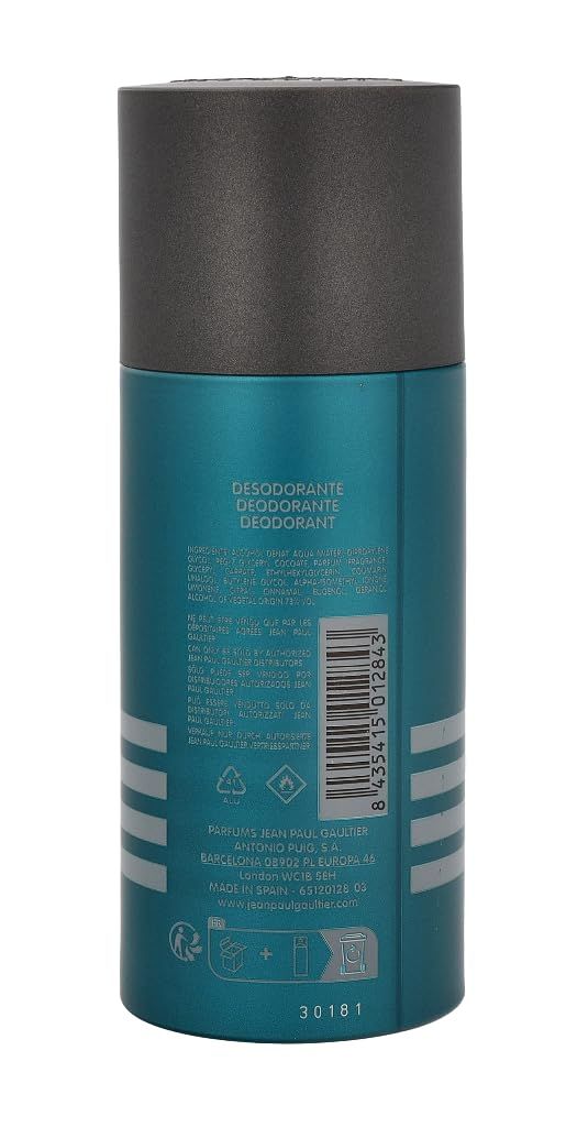 Rückseite einer türkisfarbenen Deodorant-Sprühflasche. Text: DESODORANTE, PARFUMS JEAN PAUL GAULTIER.
