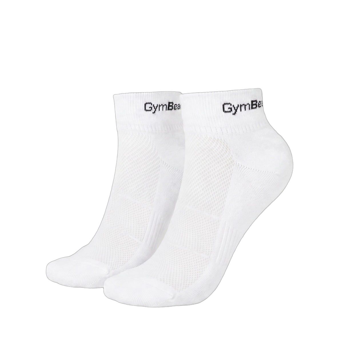 Zwei weiße GymBeam Quarter-Socken aus Baumwollmischung mit Logo.