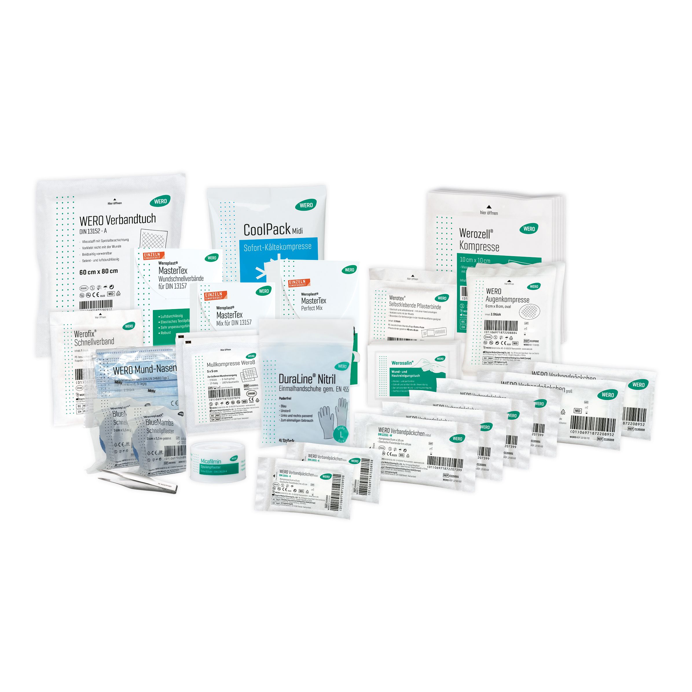 Verschiedene medizinische Produkte in weißen Verpackungen. Enthalten Verbandtücher, Kompressen, Pflaster und weitere Artikel. Grün-weiße Farbgebung.