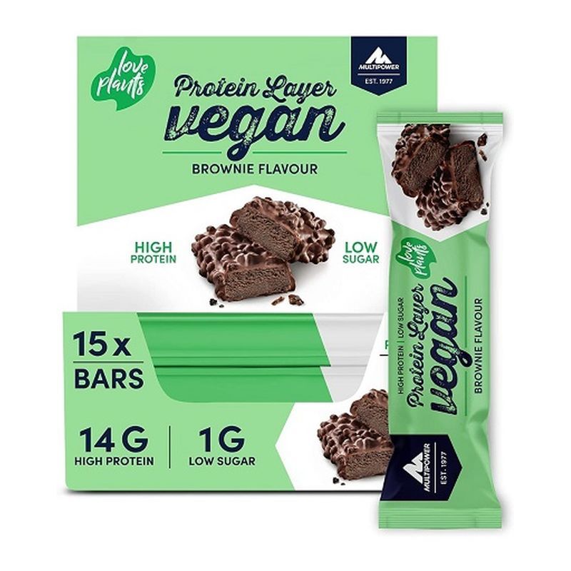 Schachtel und Riegel. Aufschrift: Protein Layer Vegan, Brownie Flavour. 15 Riegel, 14g Protein, 1g Zucker. Marke: Multipower.